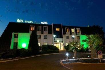 هتل Ibis Styles Bordeaux Aeroport