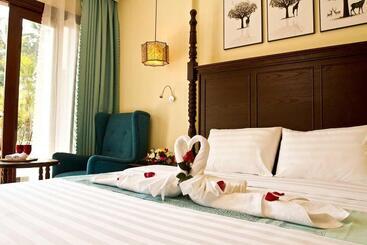 Hotell Sunrise Garden House  Luang Prabang