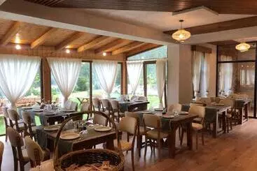 Hotel Restaurant Alpet Theth