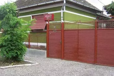 Majatalo Gyongyver Panzio