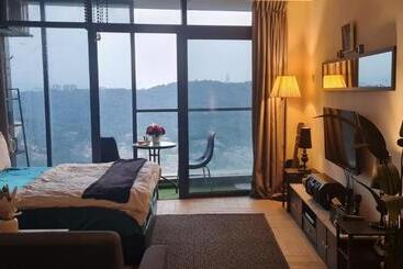 Pensão Empire City Suite