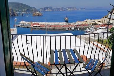 פנסיון Maridea Camere Con Vista Al Porto