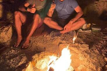 پانسیون The Old House