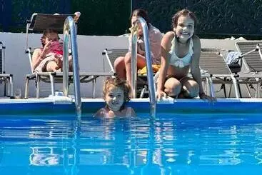 Hotelli Luxury Apartments 88