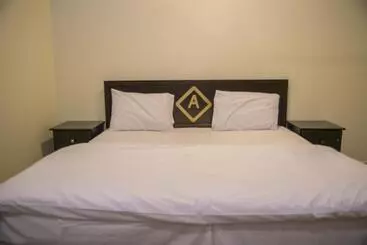 هتل Al Eairy Apartment Alqaseem 4