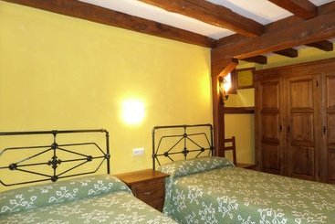 Apartamentos Rurales Las Rocas De Brez
