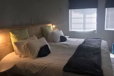 Bed and Breakfast A Stone S Throw Accommodation