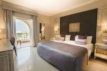 استراحتگاه Kempinski Hotel San Lawrenz
