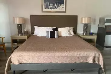 ユースホステル Vinehurst Inn & Suites
