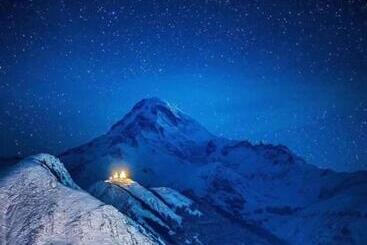 پانسیون Kazbegi 1