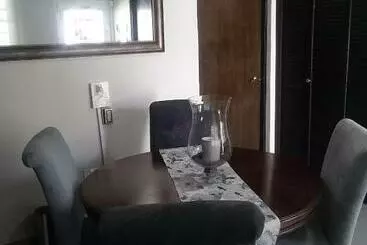 پانسیون Isla Verde By The Beach Guest House