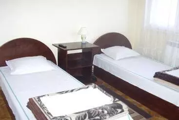 Pensão Family Hotel May