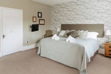 בית מלון כפרי The Horton Inn