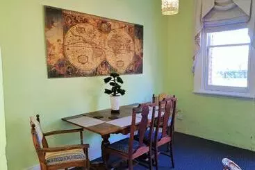 Coragulac House Cottages