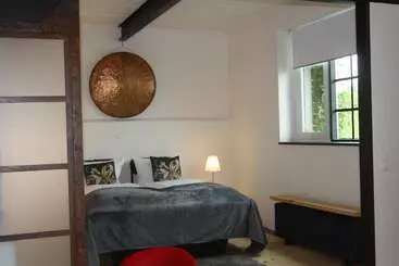 Art Be And B Bed And Breakfast