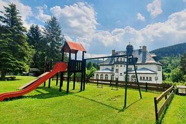 Waldhotel Feldbachtal