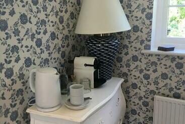 ユースホステル The George Great Oxendon