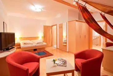 Aamiaismajoitus (B&B) Weingut Und Gästehaus Berger