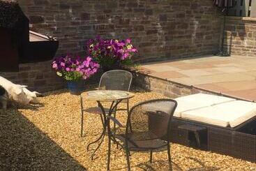 مبيت وإفطار Sound Of The River