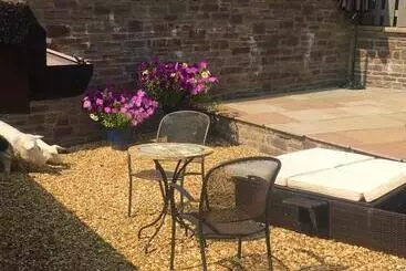 Bed and Breakfast Sound Of The River