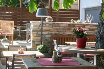 膳宿费 Zum Fally Landgasthof