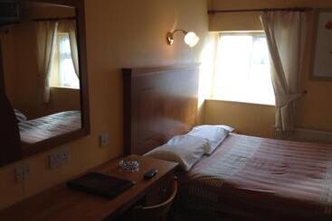 Отель Glendine Inn