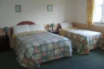 فندق Westfield House