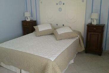 مبيت وإفطار Le Sirene