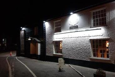 Bed and Breakfast The Lethbridge Arms