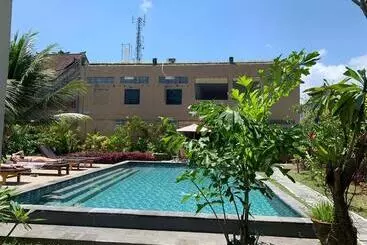 Arta Garden Guest House & Hostel