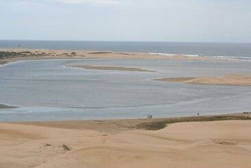 مبيت وإفطار Dungbeetle River Lodge