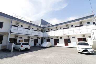 Hotel Graha Indah