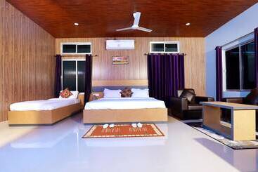 فندق Tesco Resort