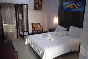 膳宿费 New Kubu Di Bukit