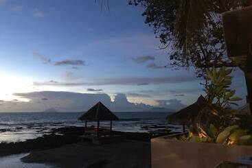 בית מלון כפרי Double G Resort Anyer