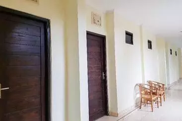 Otel Oyo 3062 Pondok Wisata Dewata