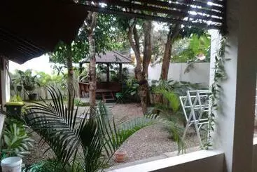 Pensão Reddoorz @ Letjend S. Parman Pacitan