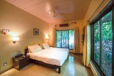 Resort Silvanus Forest Retreat By Madstays, Alibaug