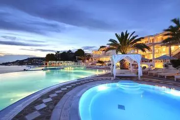 Saint John Hotel Villas & Spa