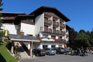 Отель Hôtel Le Christania