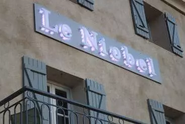 בית מלון כפרי Hôtel Le Niobel Hôtel De Charme