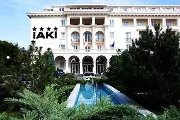 酒店 Iaki Conference & Spa
