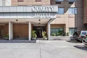 Quality Hotel Airport South