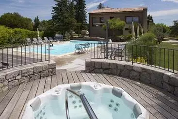 Logis Auberge Les Murets Hotel Restaurant Spa