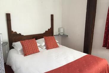 호텔 L'auberge Catalane