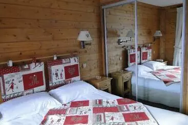 ホテル Le Caprice Des Neiges