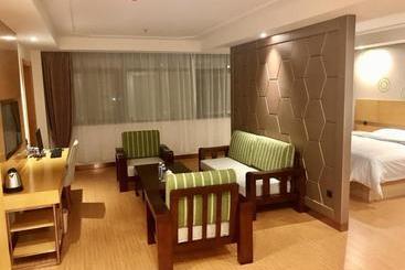 Отель Greentree Inn Luoyang Ruyang County Dujuan Avenue