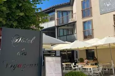 Logis Hotel Restaurant Des Voyageurs