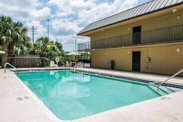 فندق Quality Inn Elkton St. Augustine South