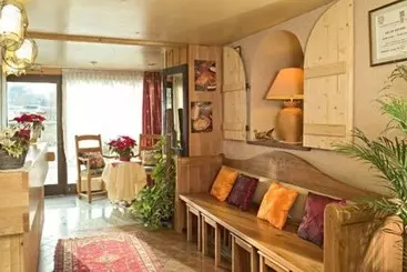 酒店 Restaurant Robichon